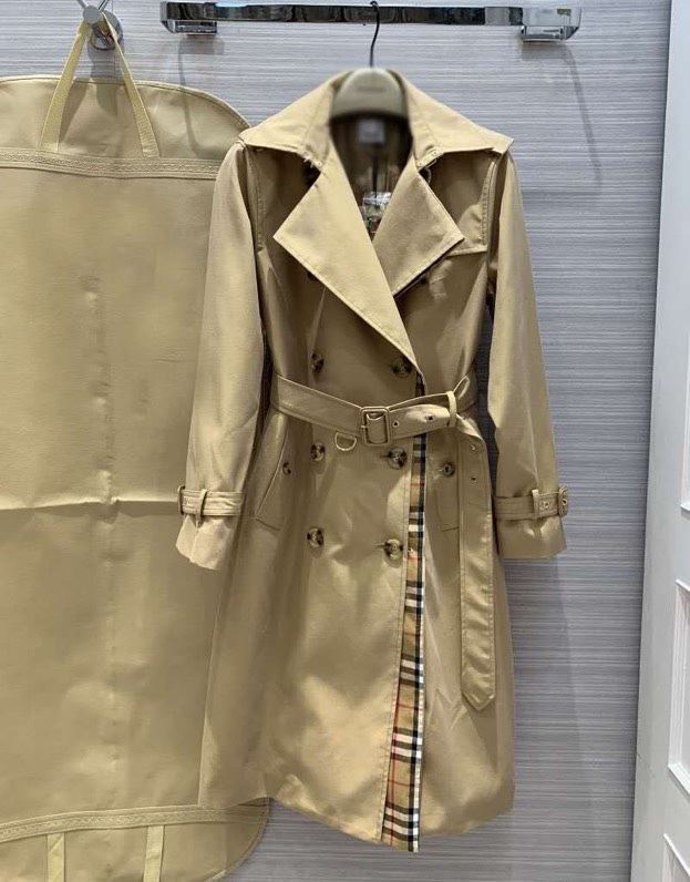 Burberry Outwear